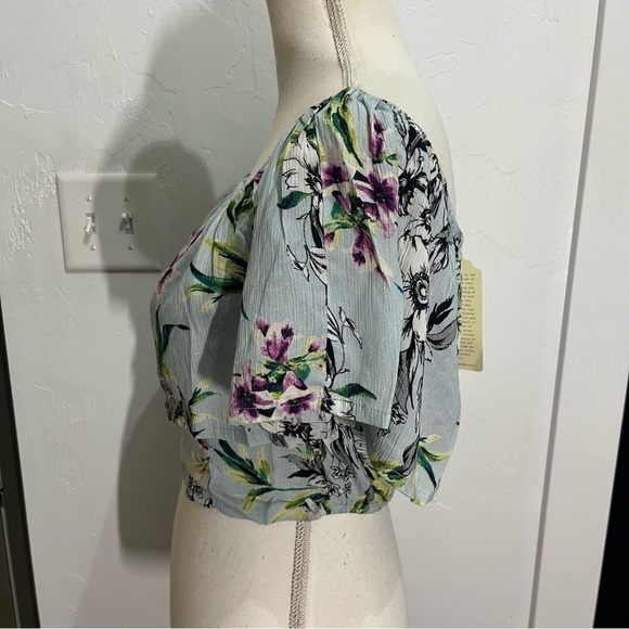 Band of Gypsies Arica Off The Shoulder Floral Cropped Top Small - Picture 3 of 14